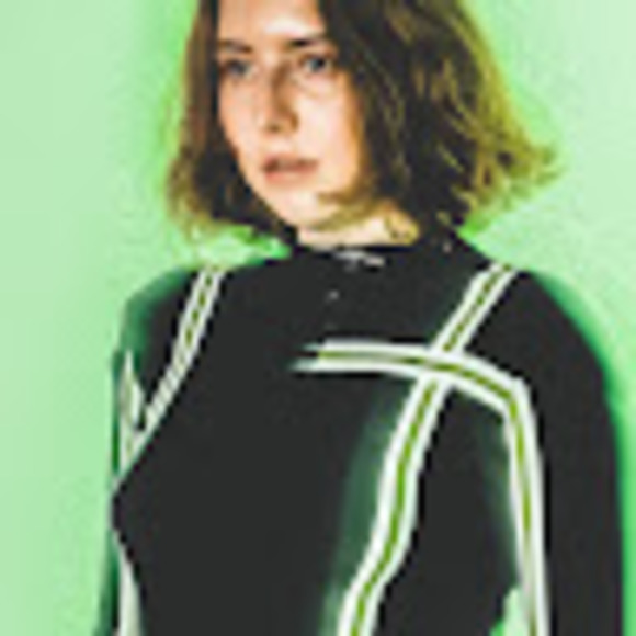 Meet your Posher, Lucy - Picture 1 of 1